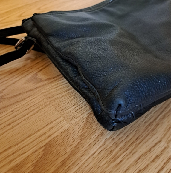 Margot Crossbody Handbag - Picture 9 of 9